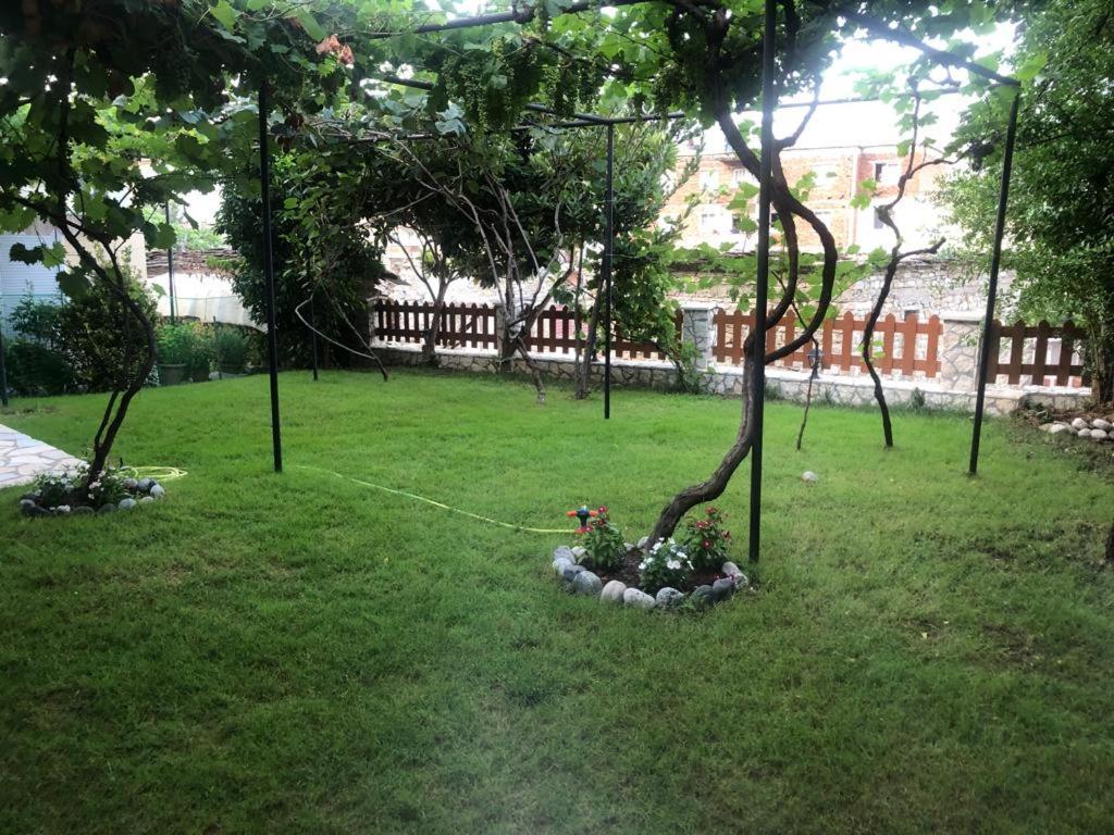 Vila Culli Përmet 外观 照片