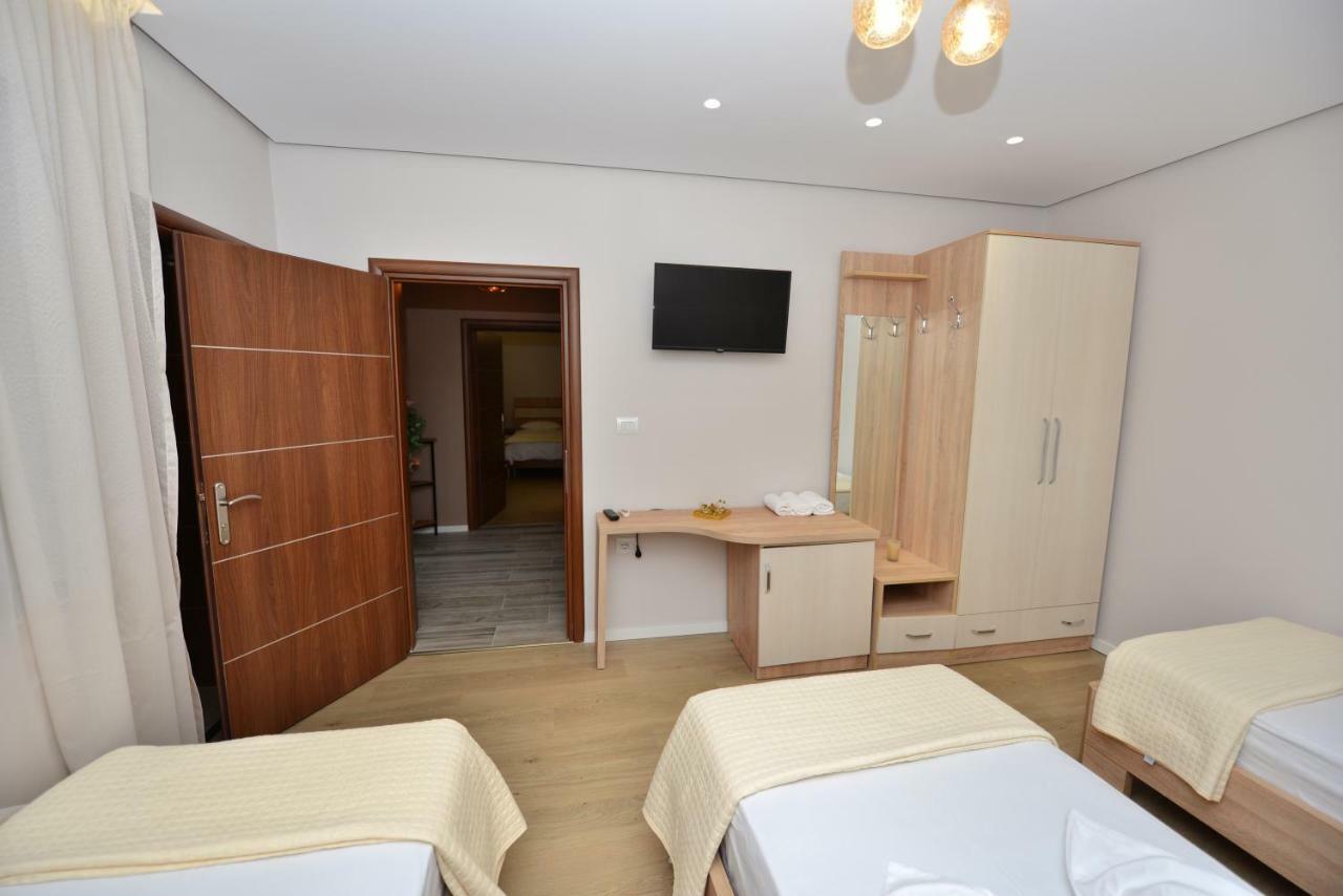 Vila Culli Përmet 外观 照片