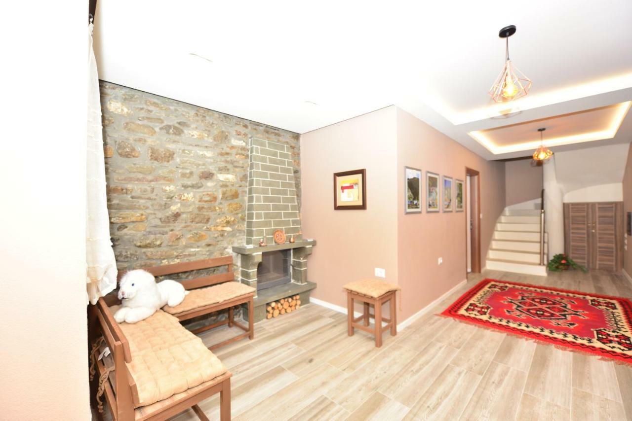 Vila Culli Përmet 外观 照片